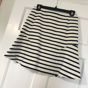Ann Taylor Navy Striped Fit and Flare Skirt - Size 2